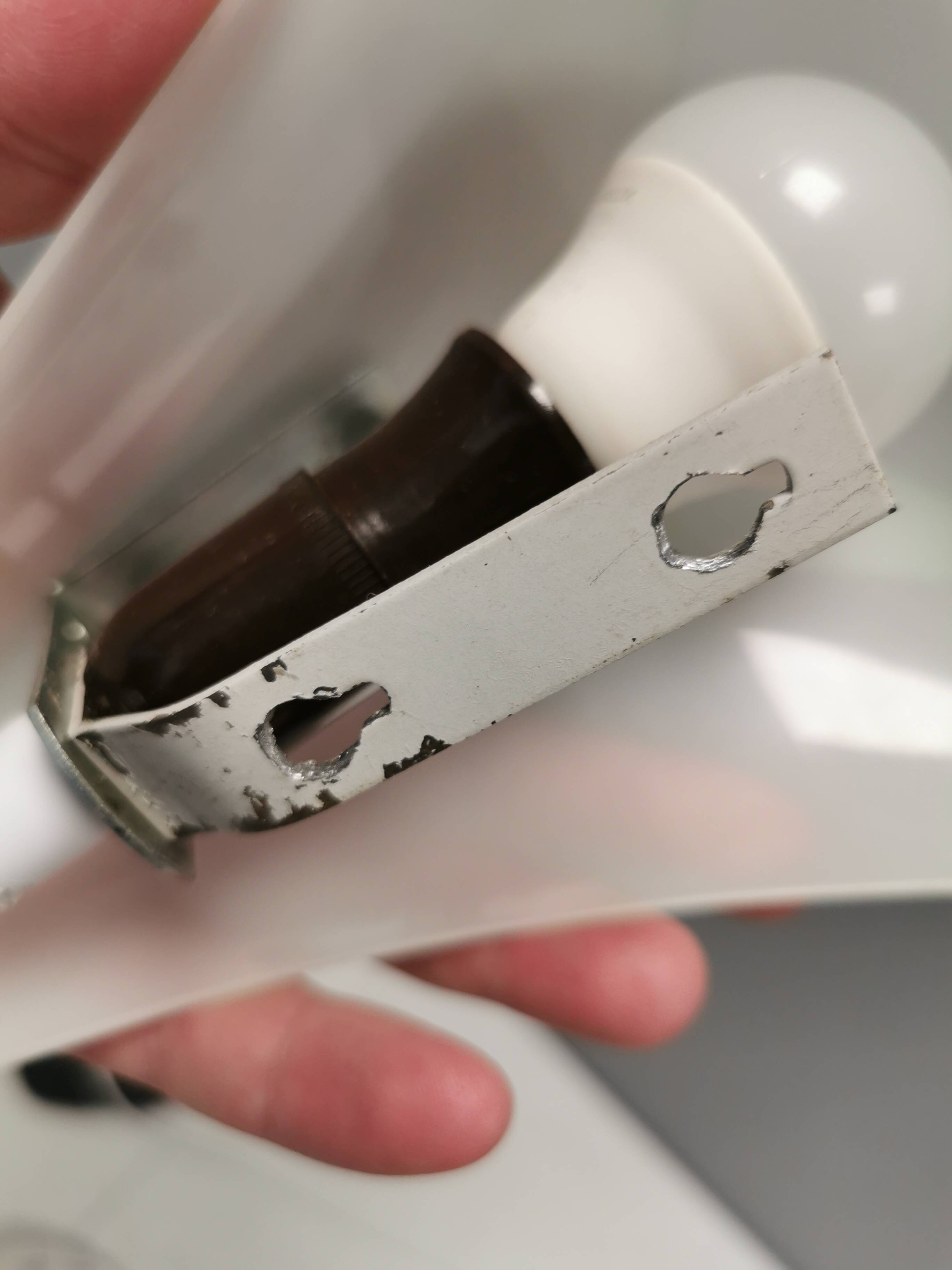 Beautiful and fun wall lamp, in hard pressed white plastic danish 1980s