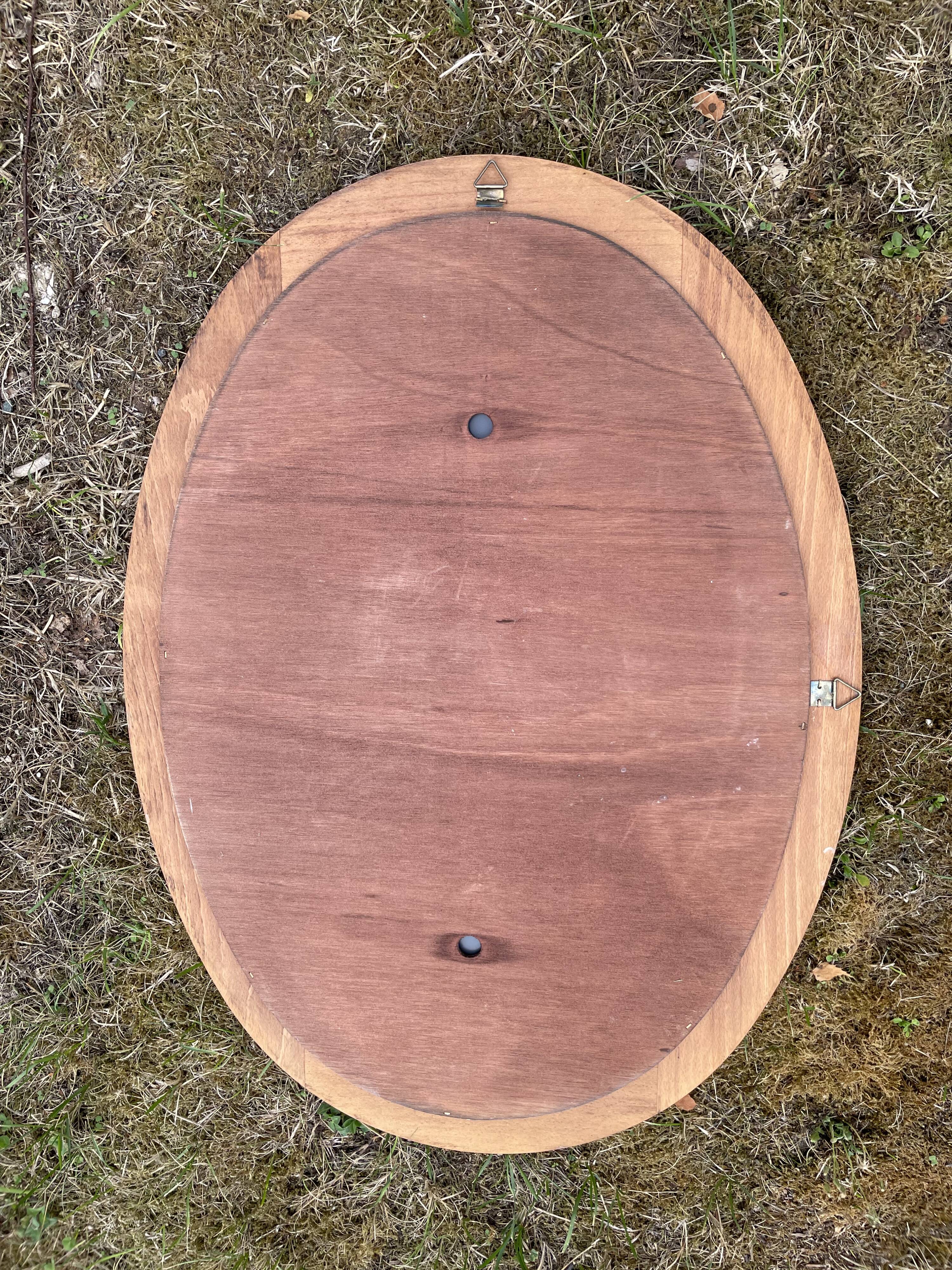 Oval wooden mirror 46x72cm