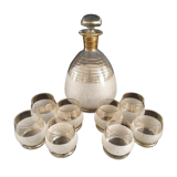 Liquor or cooked wine service