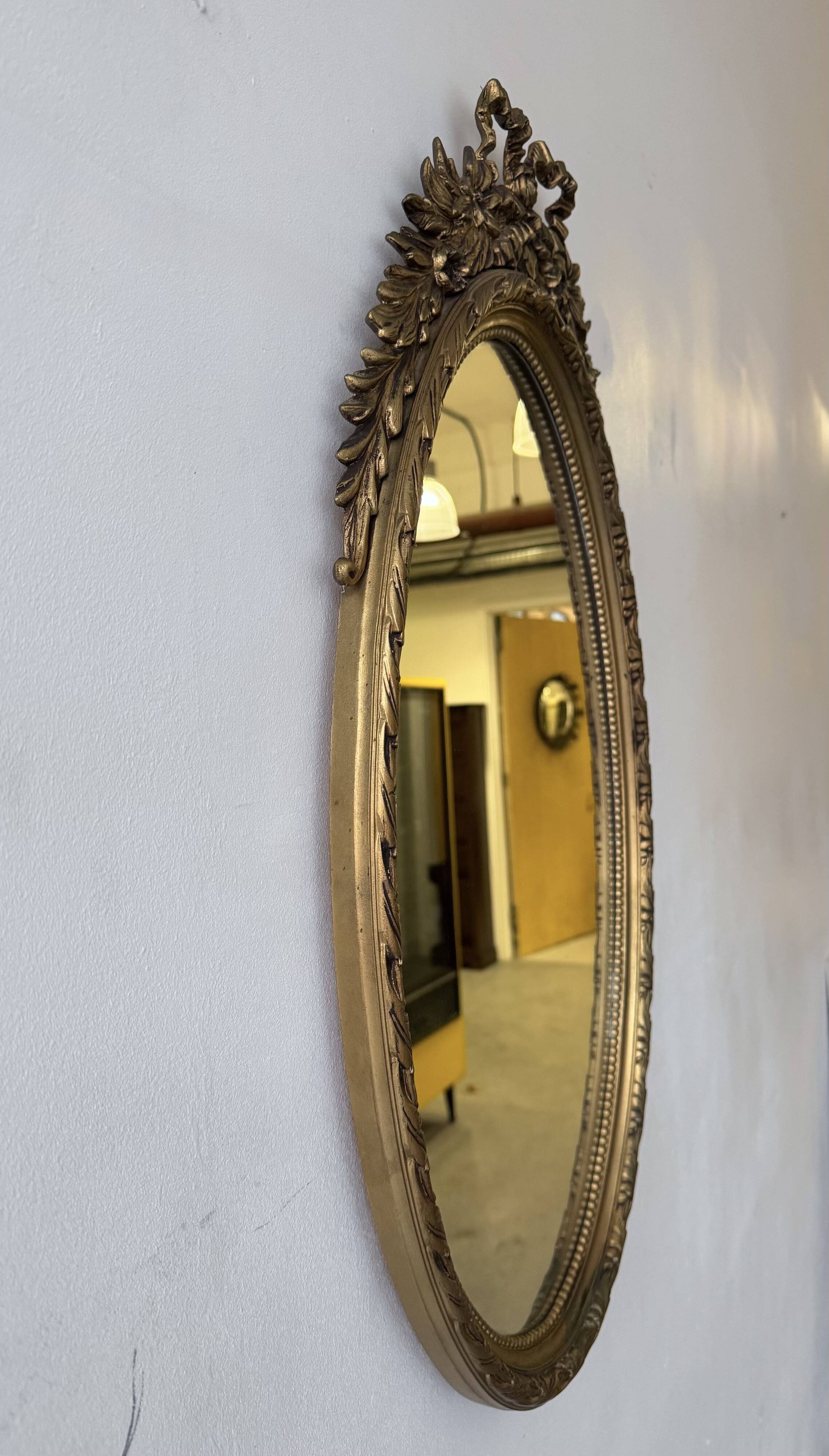 Vintage Oval Gilt Mirror