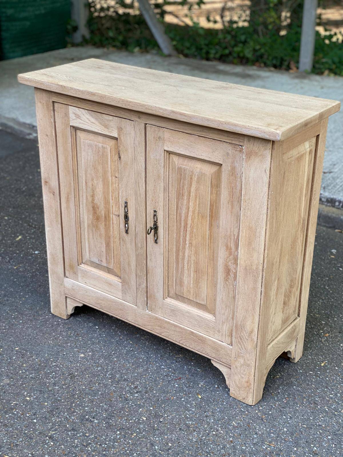 Vintage shallow Parisian sideboard renovated in solid oak 1950.