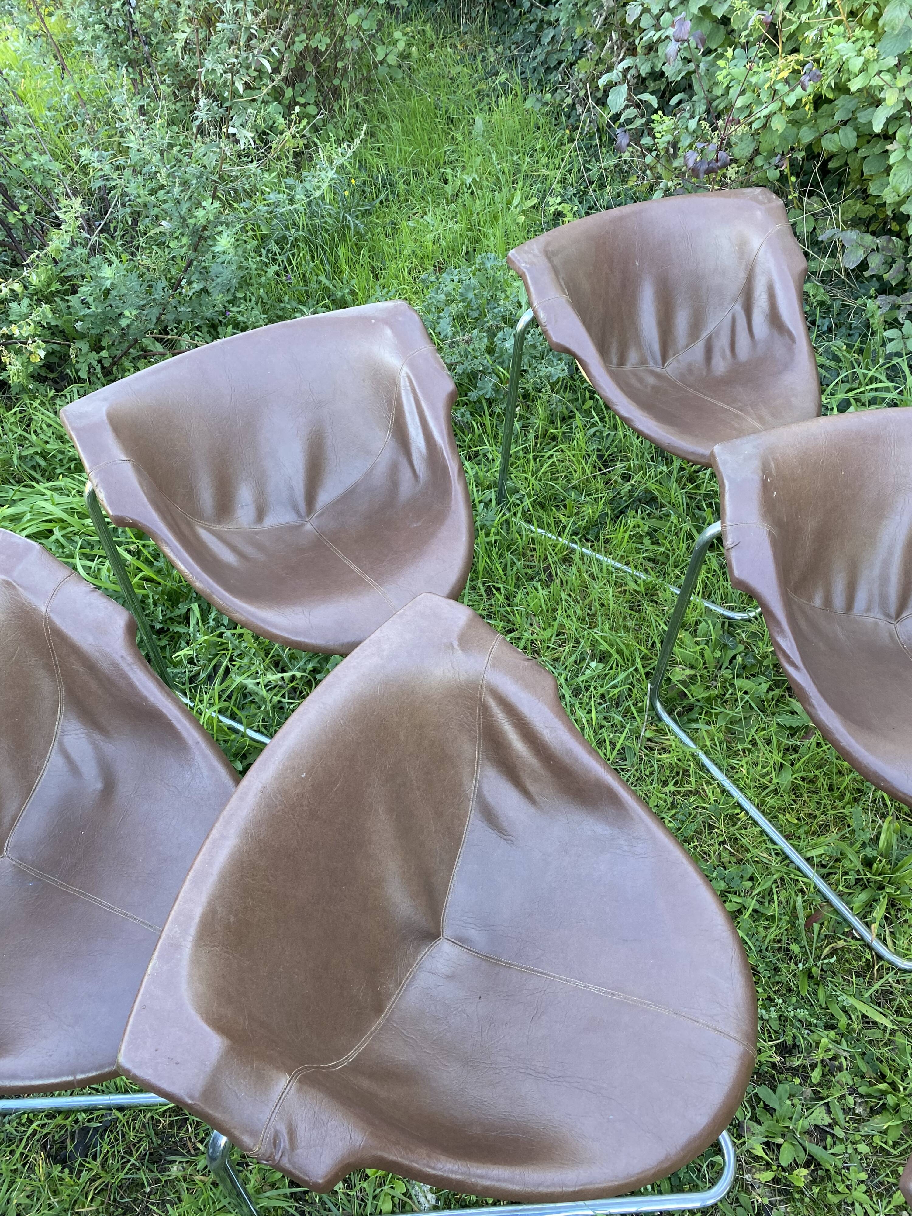 Designer chair - Steiner /kwok Hoi Chan