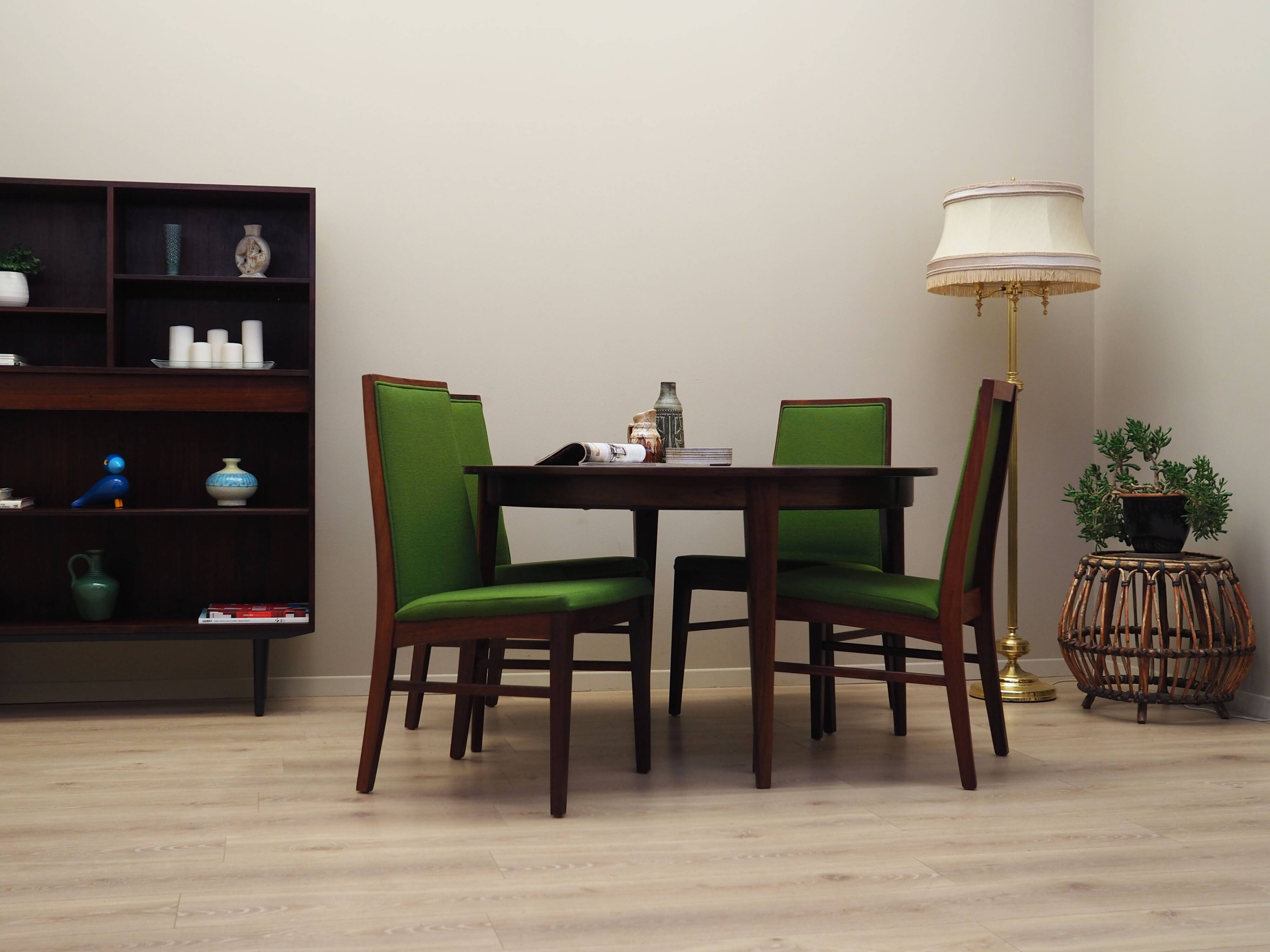 Wooden coffee table, Danish design, 1960s, production: Denmark