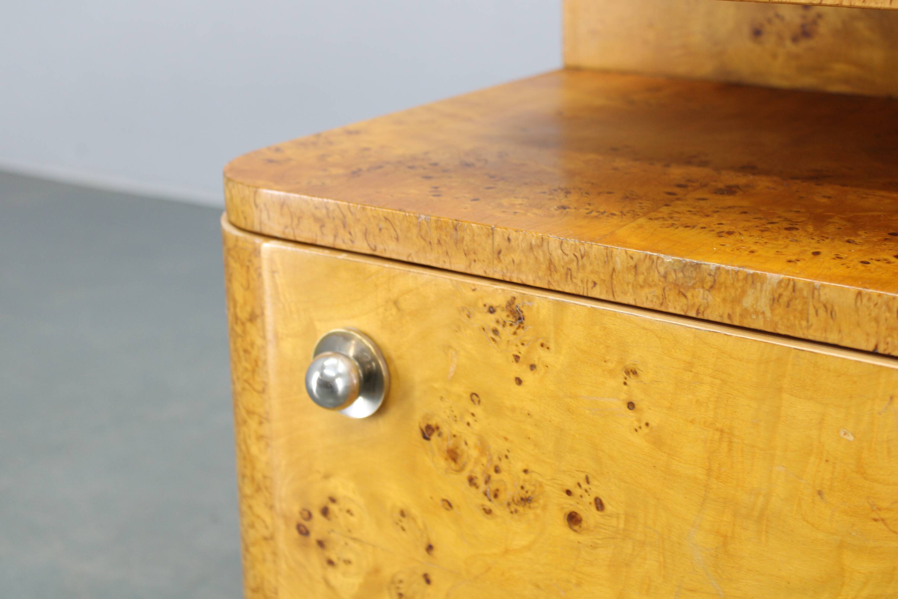Pair of Art Deco burl wood nightstands, Czechoslovakia, 1940s