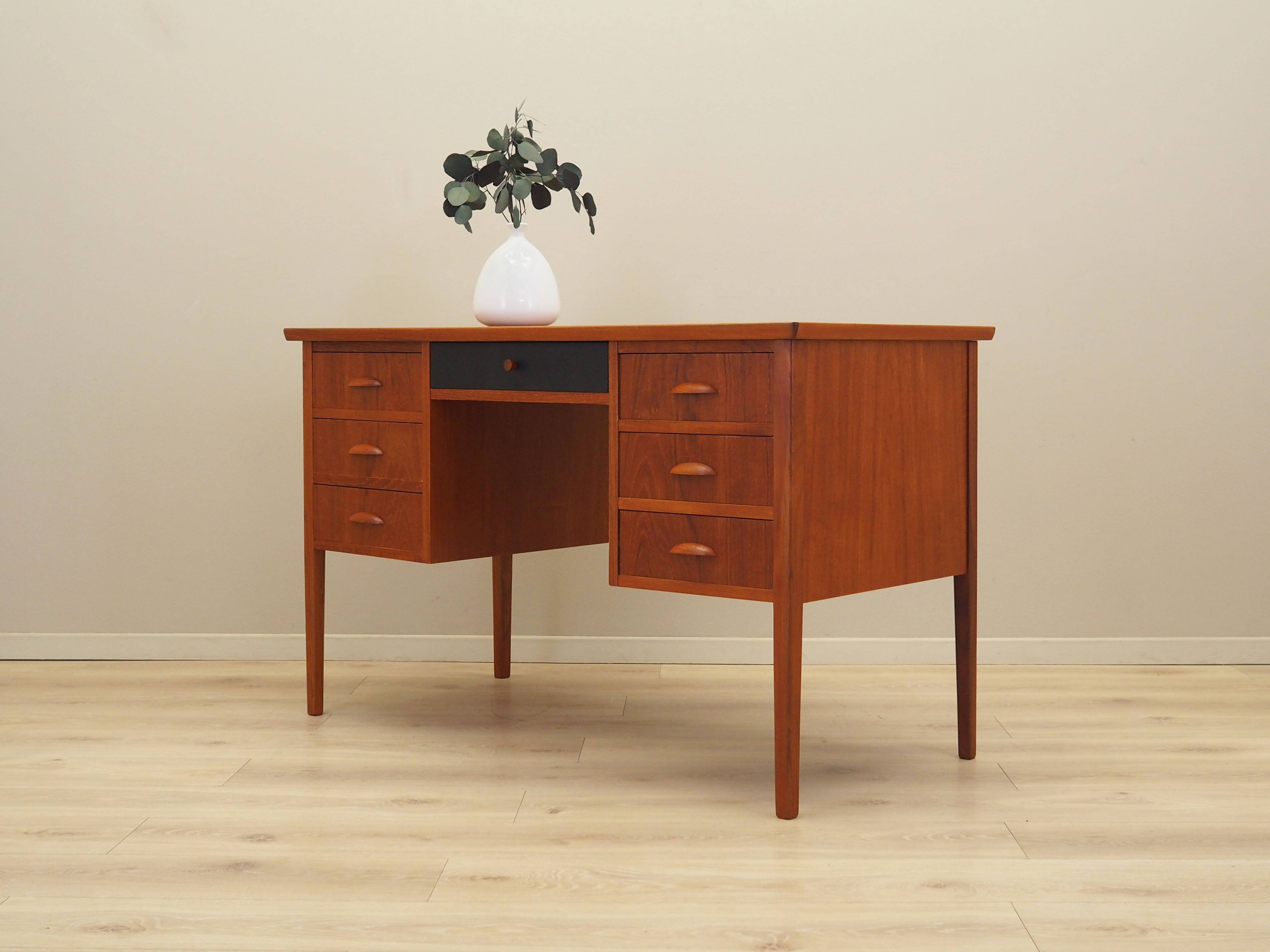 Teak desk, Danish design, 1970s, production: Denmark