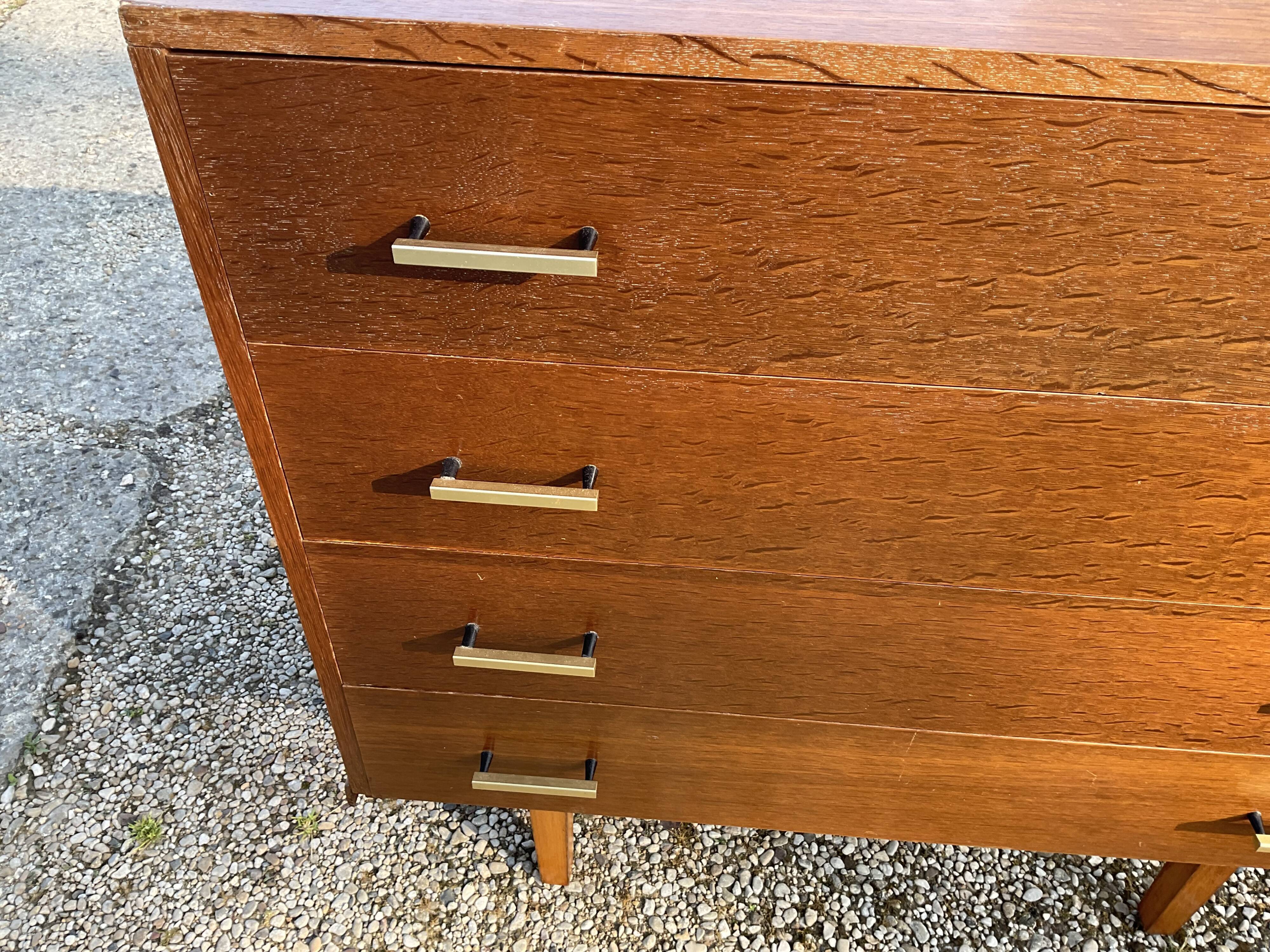Commode vintage
