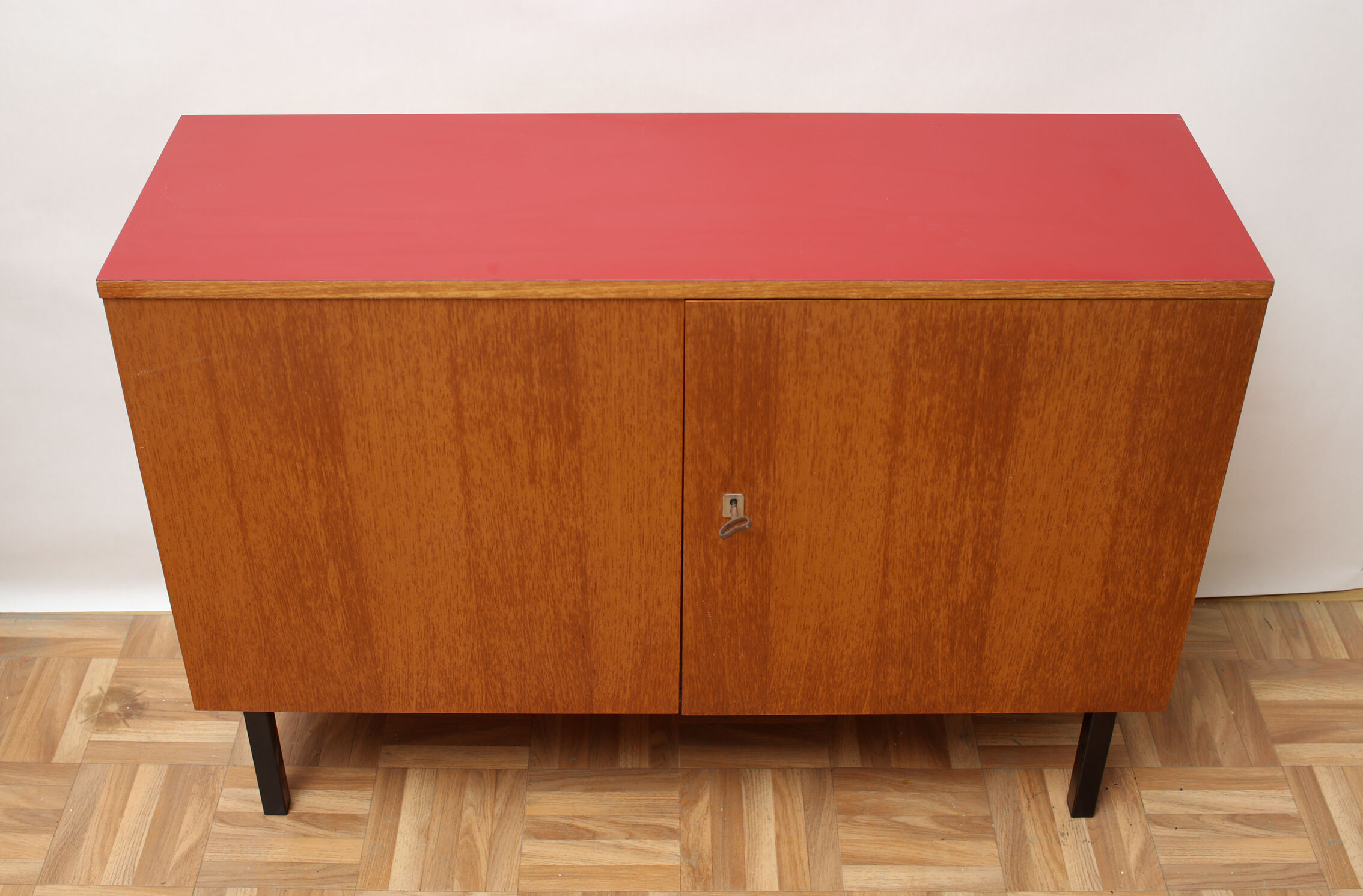 1960s sideboard in teak and formica red