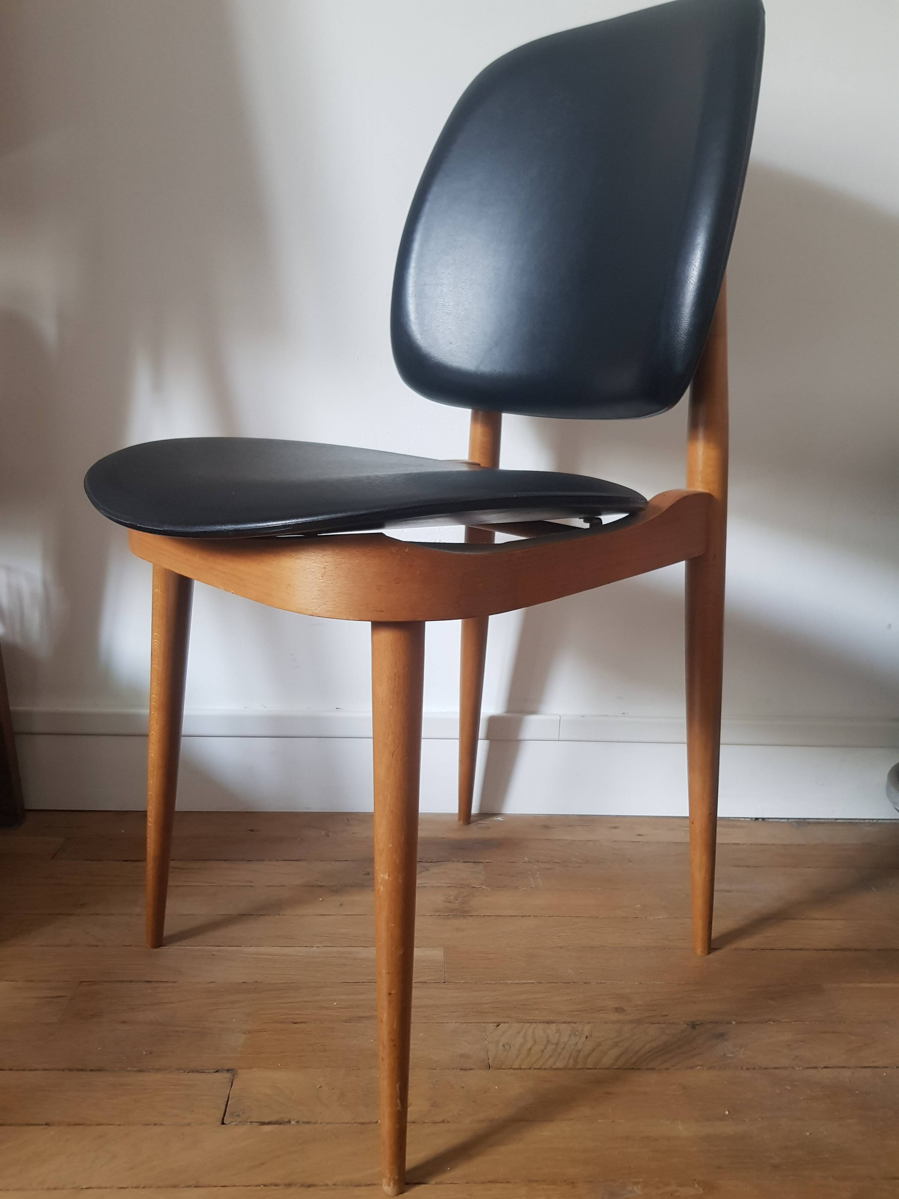 Pegase chair by Pierre Guariche