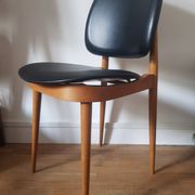 Chaise Pegase par Pierre Guariche