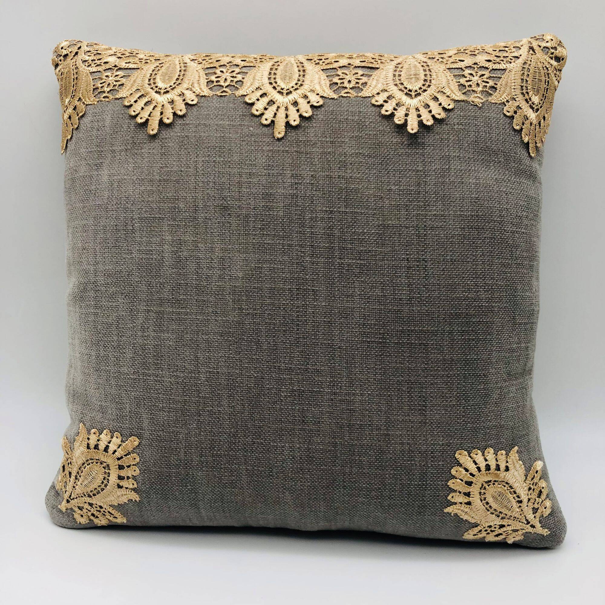 Square cushion, cover and insert. Grey, Champagne. Mila model.