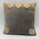 Coussin carré, Housse et Insert. Gris, Champagne. Modèle Mila.
