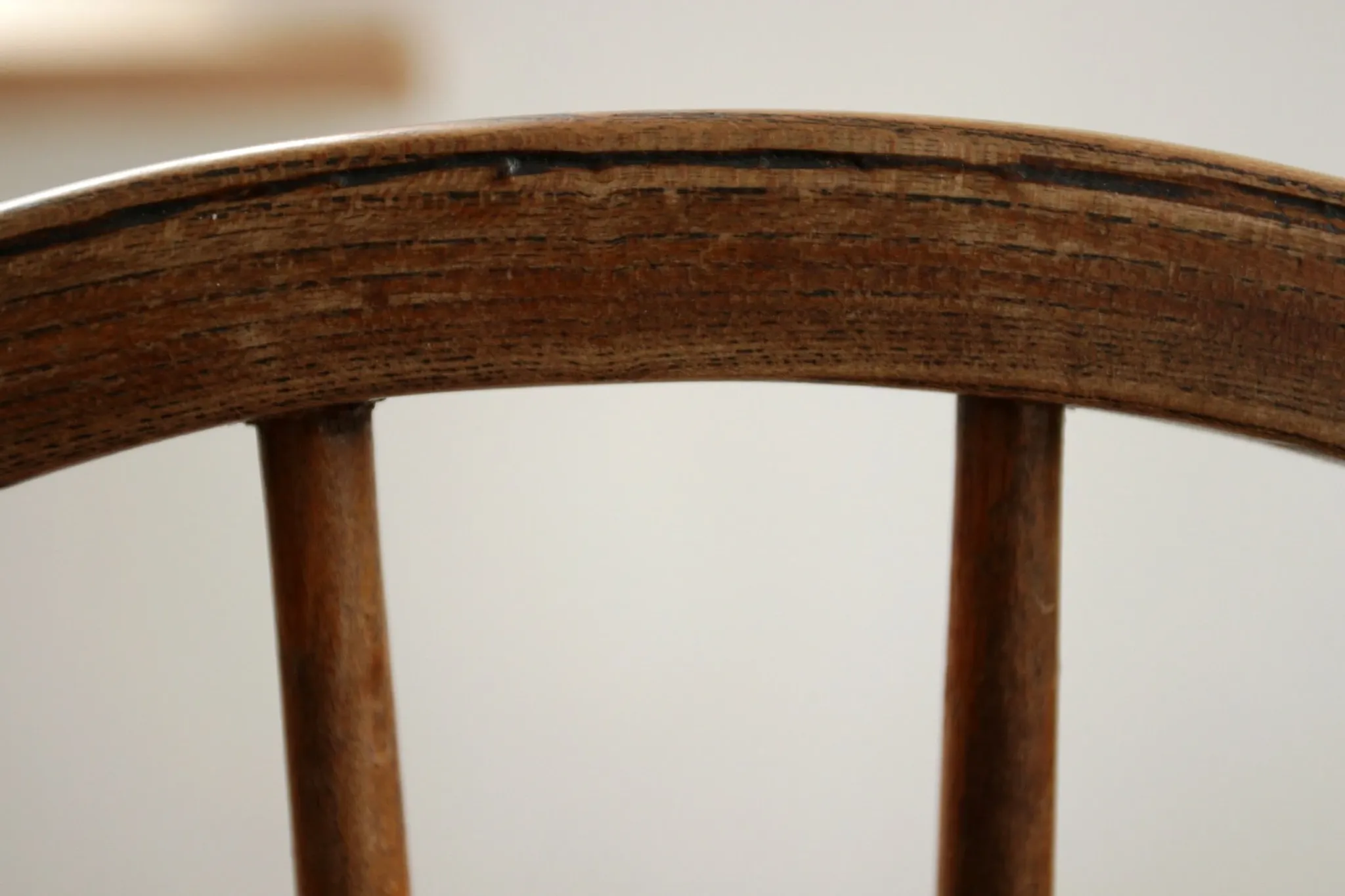 Set of 4 19th-century British military Windsor chairs – WD stamped