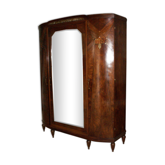 Armoire ancienne en pitchpin ( pin canadien )