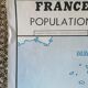 Old Rossignol Scolaire poster: La France - Départements et Population.