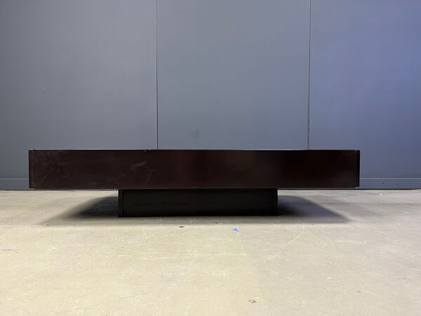 Table basse en laque vintage fabriquée en Italie, attribuée à Mario Sabot/Willy Rizzo.