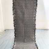 Zanafi Runner Rug, Handmade Moroccan Rug, Flat Berber Wool Runner, Geometric Rug