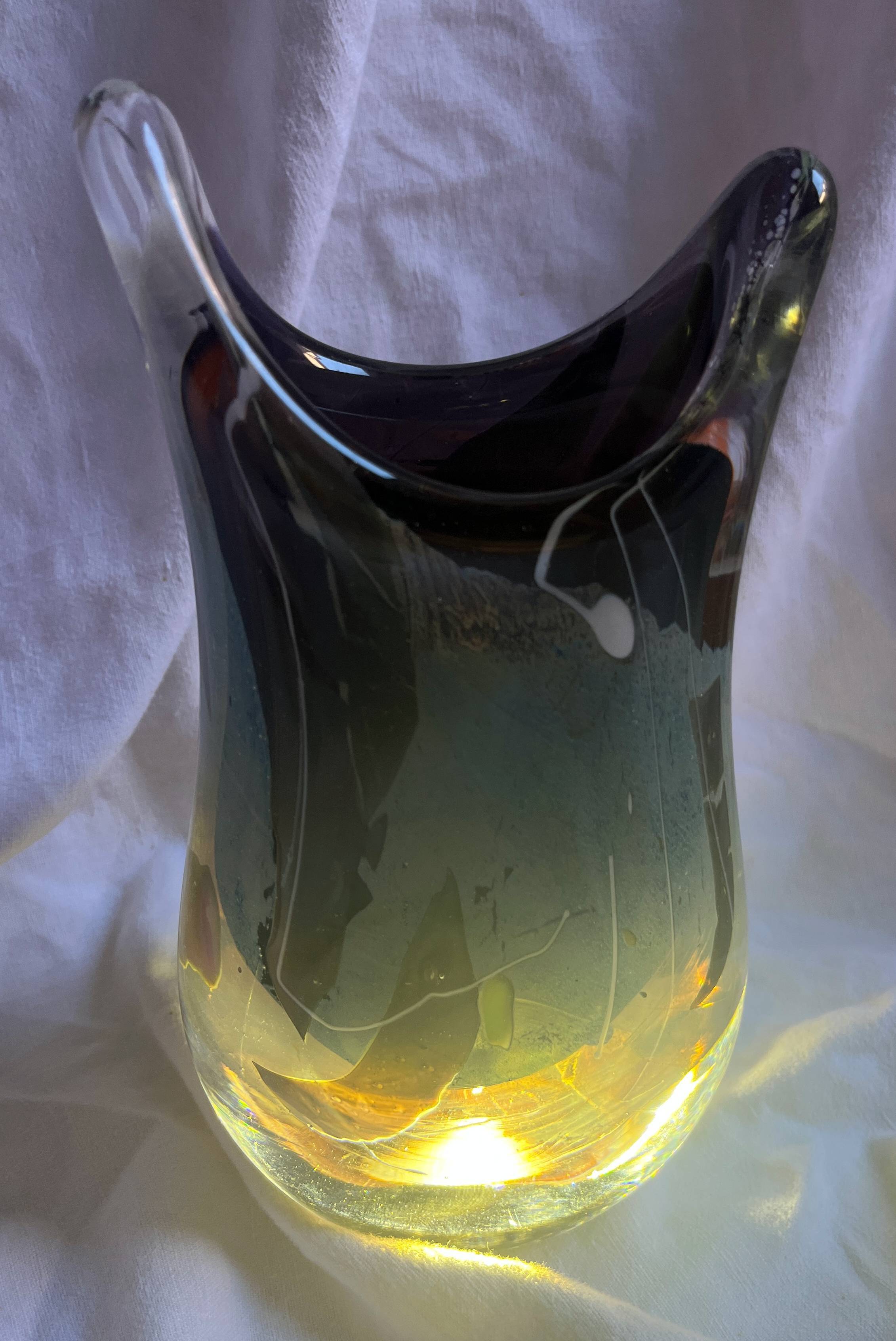 Glass paste vase signed François Le Lonquer (1945-1991) dated 1984