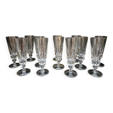12 Saint-Louis Guernesey model champagne flutes in cut crystal
