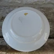 Shallow dish St Amand pattern "peasant with a basket"