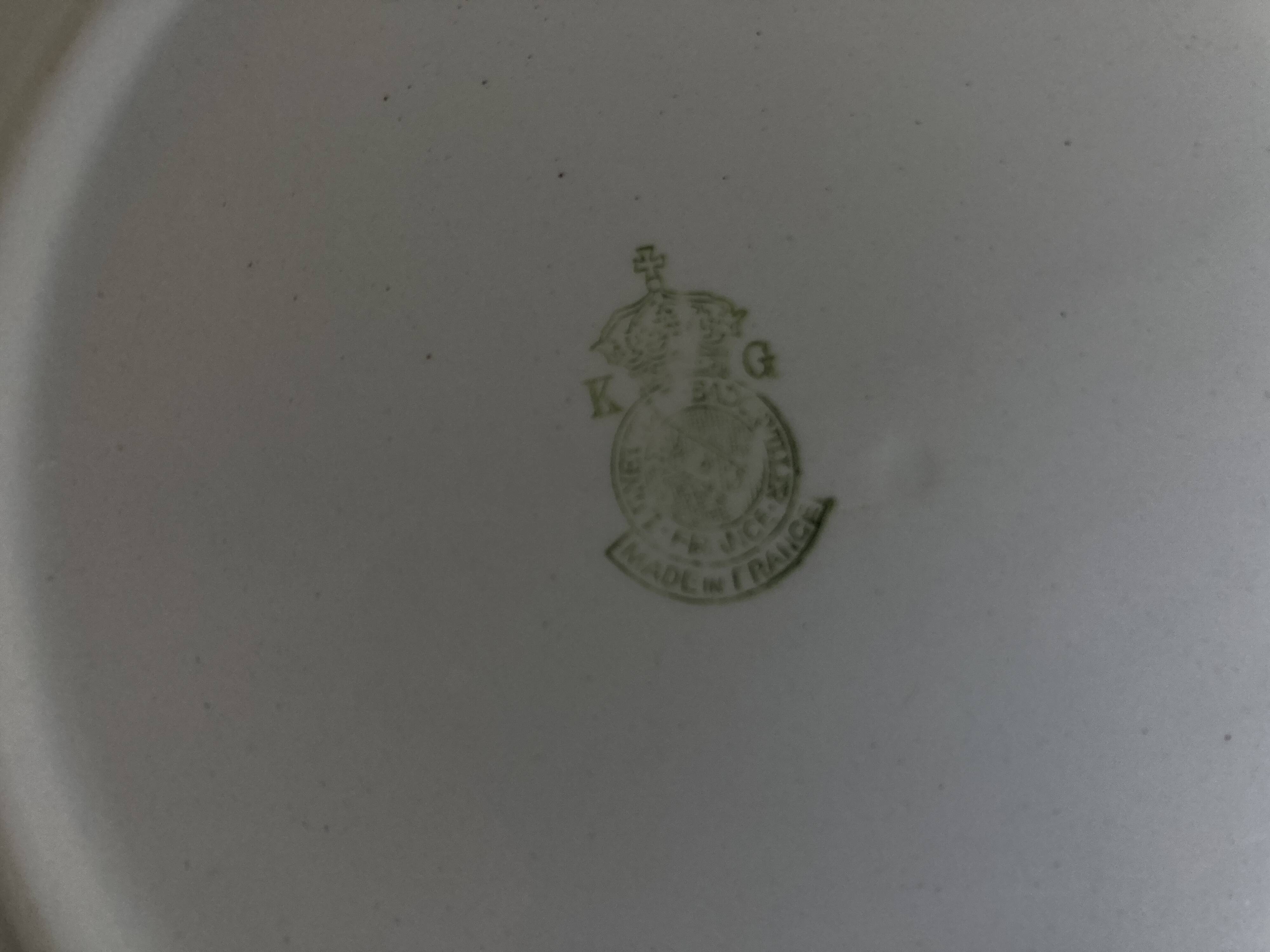 Set of 7 modernist flat plates Lunéville 1930 white earthenware