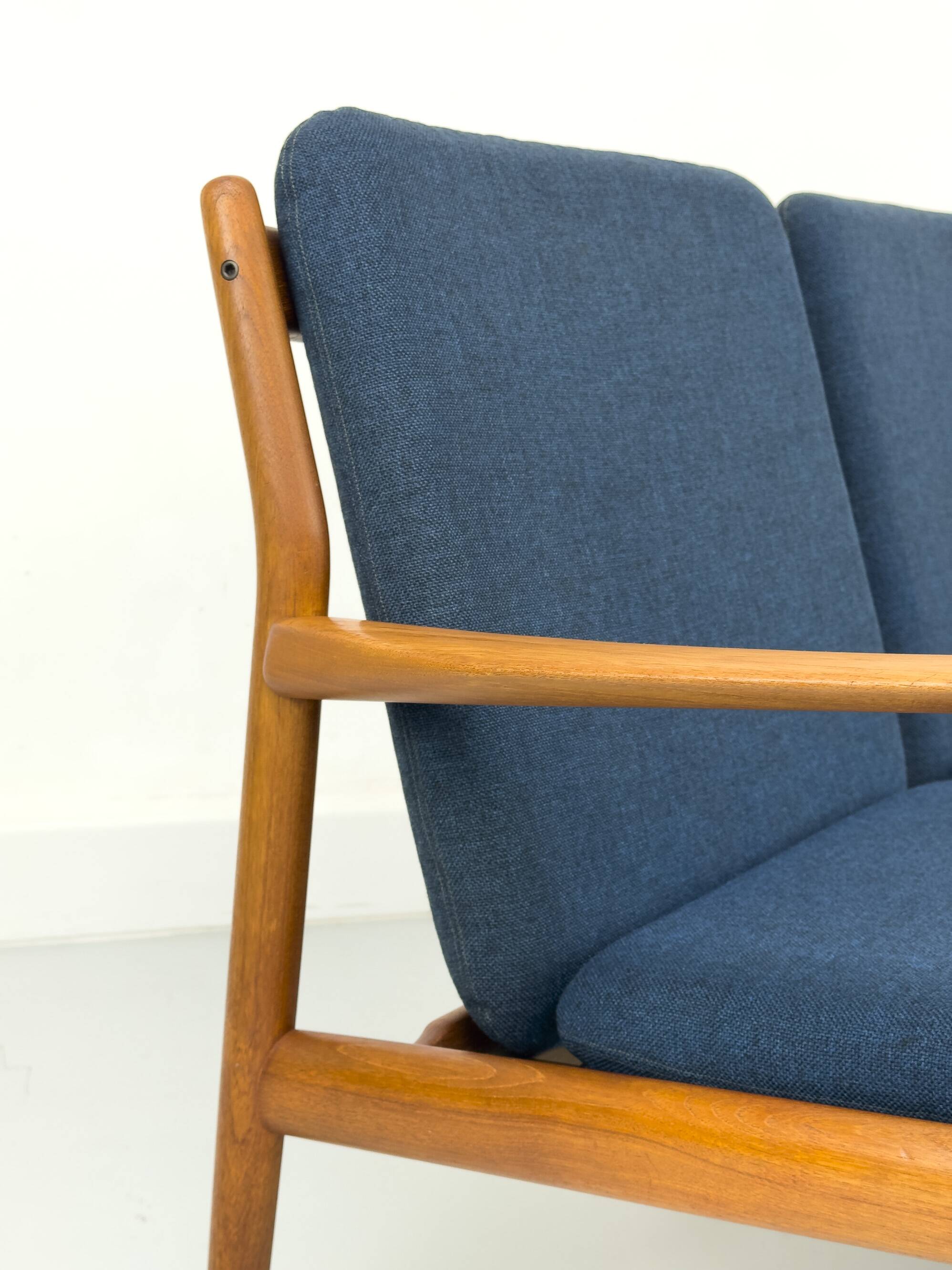 Danish Teak Lounge Sofa by Svend Aage Eriksen for Glostrup, 1960s