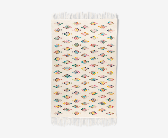 Kilim berbere avec motifs colores 200 x 150 cm