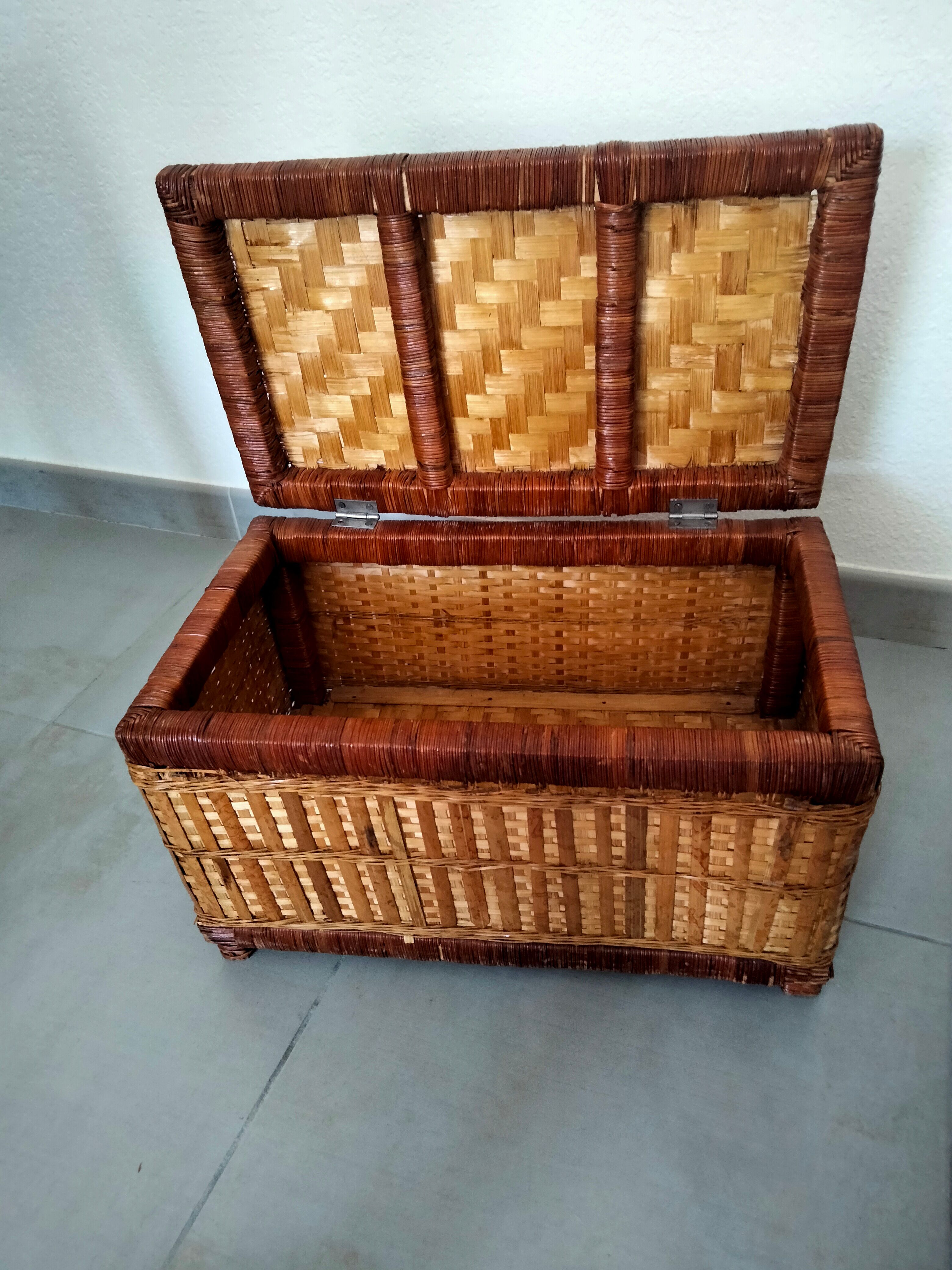 Rattan chest