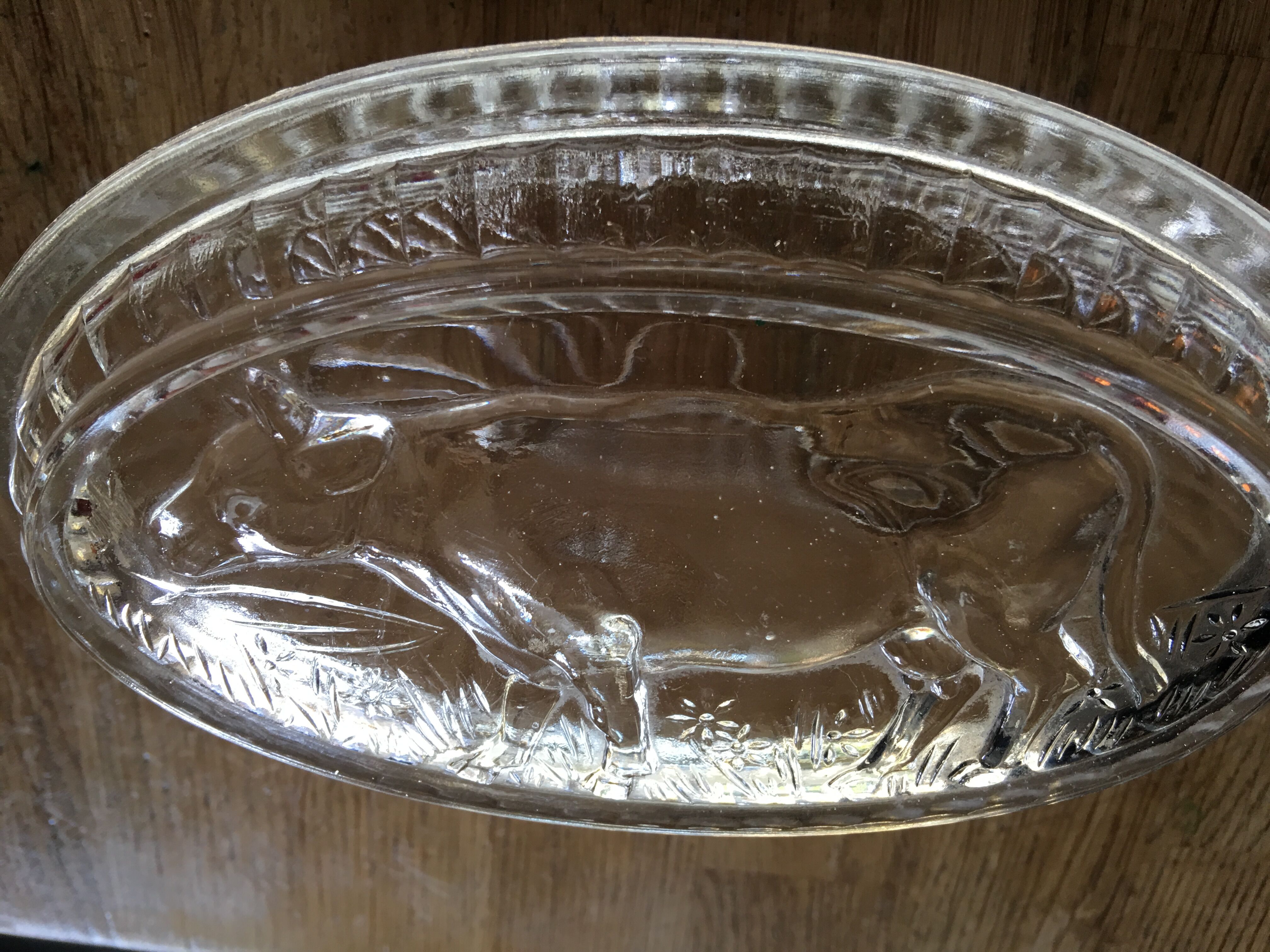 Butter glass cow motif 1950/60