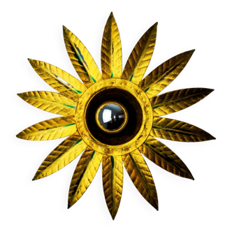 Applique soleil brutaliste en métal doré à la feuille d'or, Italie, 1970