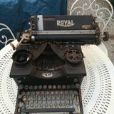 Old royal typewriter
