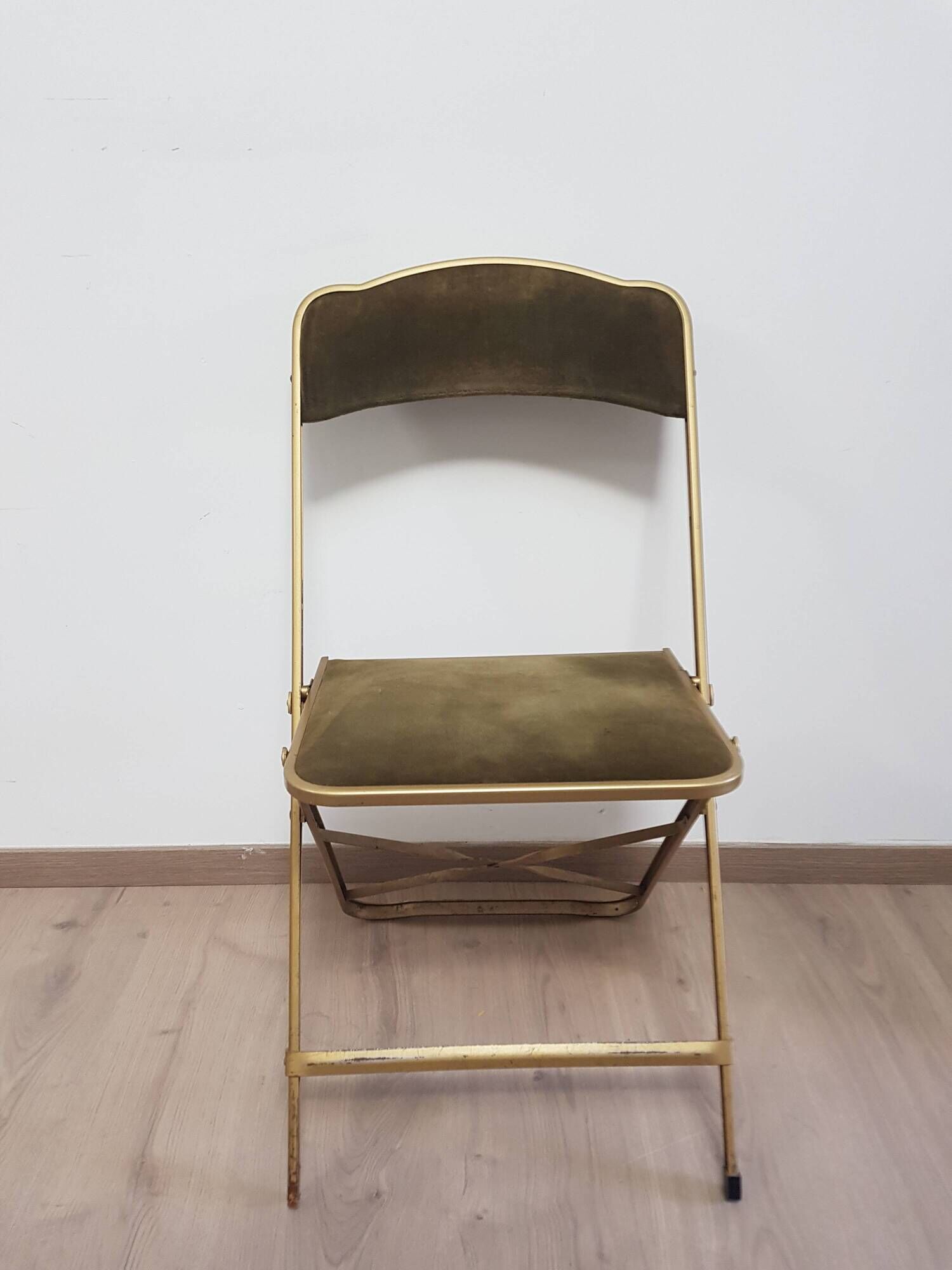 Set of 4 opera theater folding chairs from the 70s two-tone velvet brass