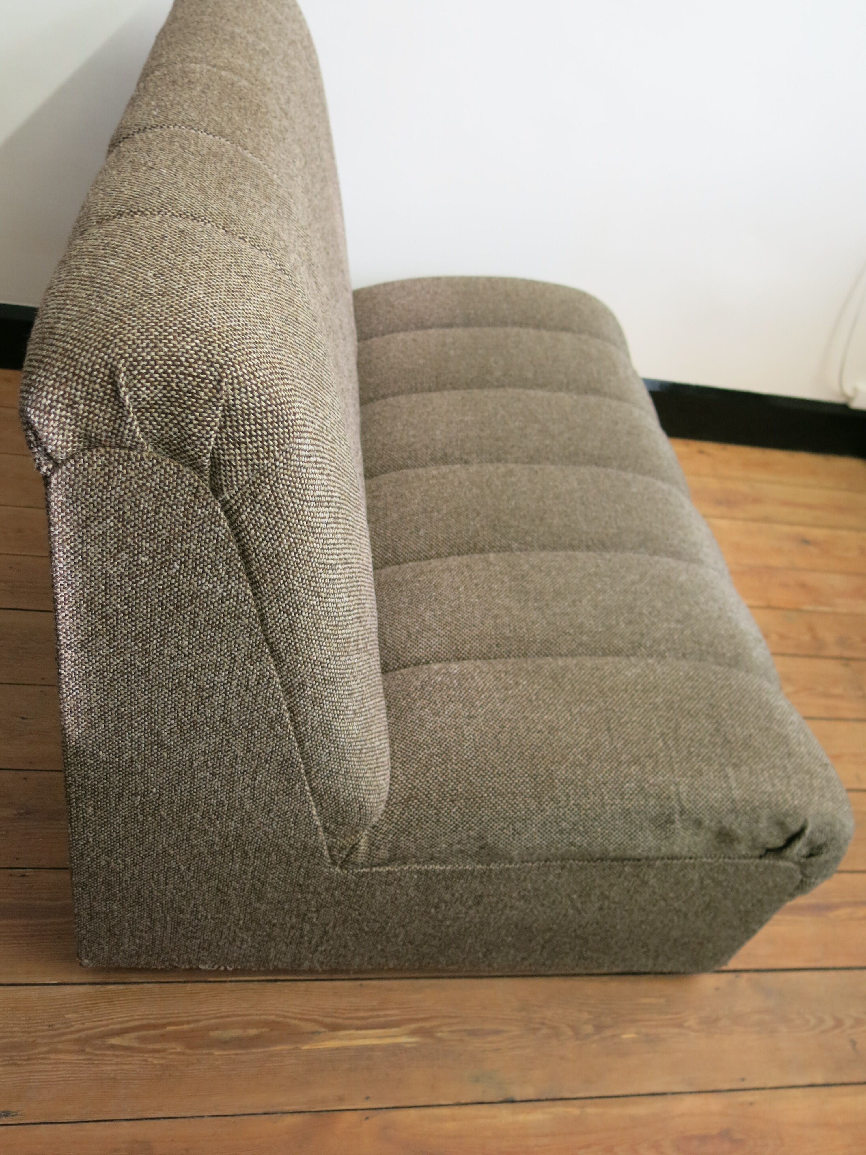 Seventies two-seater driver