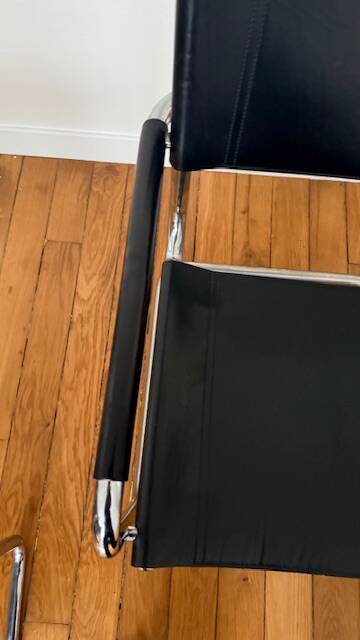 MG5 cantilever armchair by Matteo Grassi (Circa 1970)