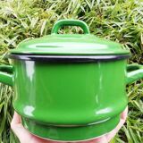 Enameled sheet metal casserole dish