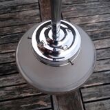 Vintage chandelier - Opaque glass globe and gold - 1950