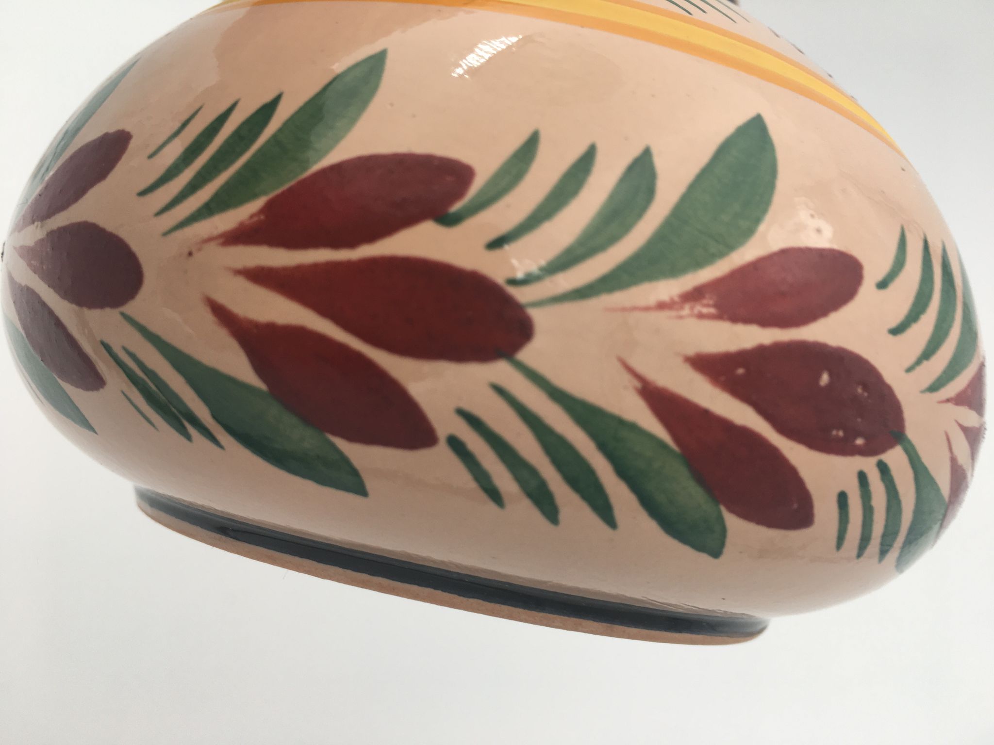Vase ceramic ball, hand-painted, signed Henriot Quimper France 20th century
