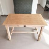 Farmhouse table