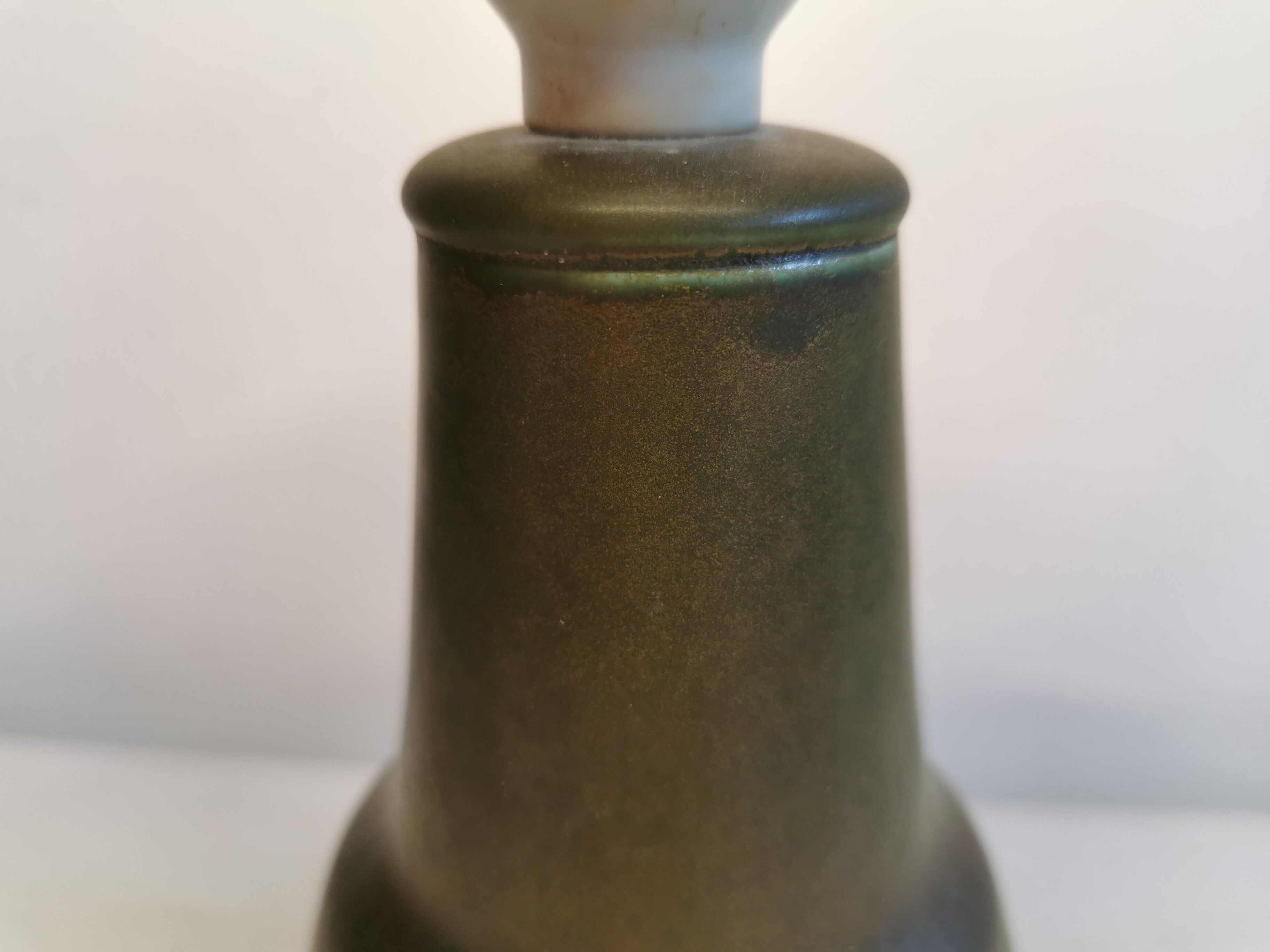 Danish green/brown ceramic table lamp, estimated 1960s.