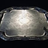 Lined metal service tray