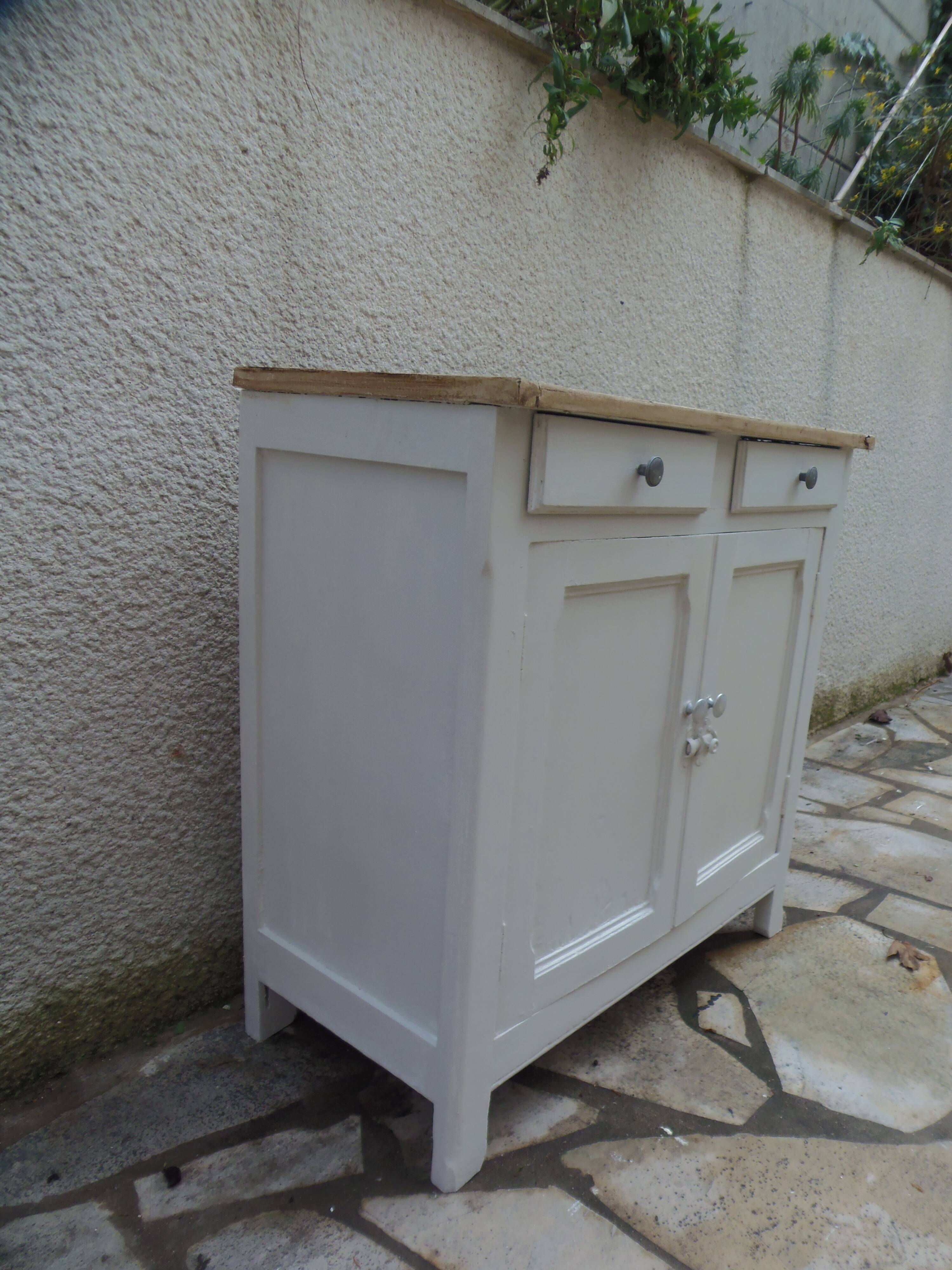 Vintage Parisian buffet re-enchanted in pearl grey, wooden top.