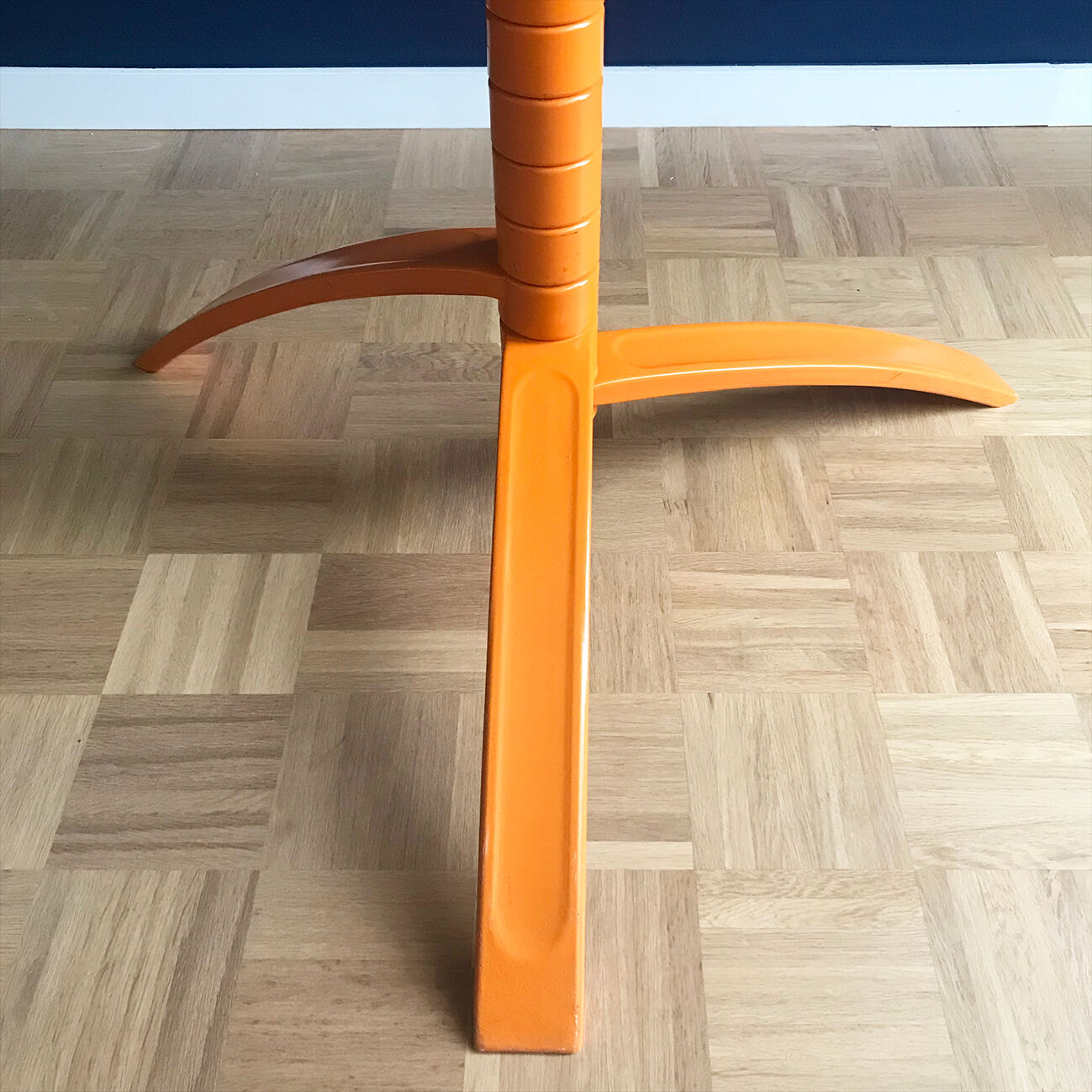 Gavina coat stand, bruce tippett renna - 1968