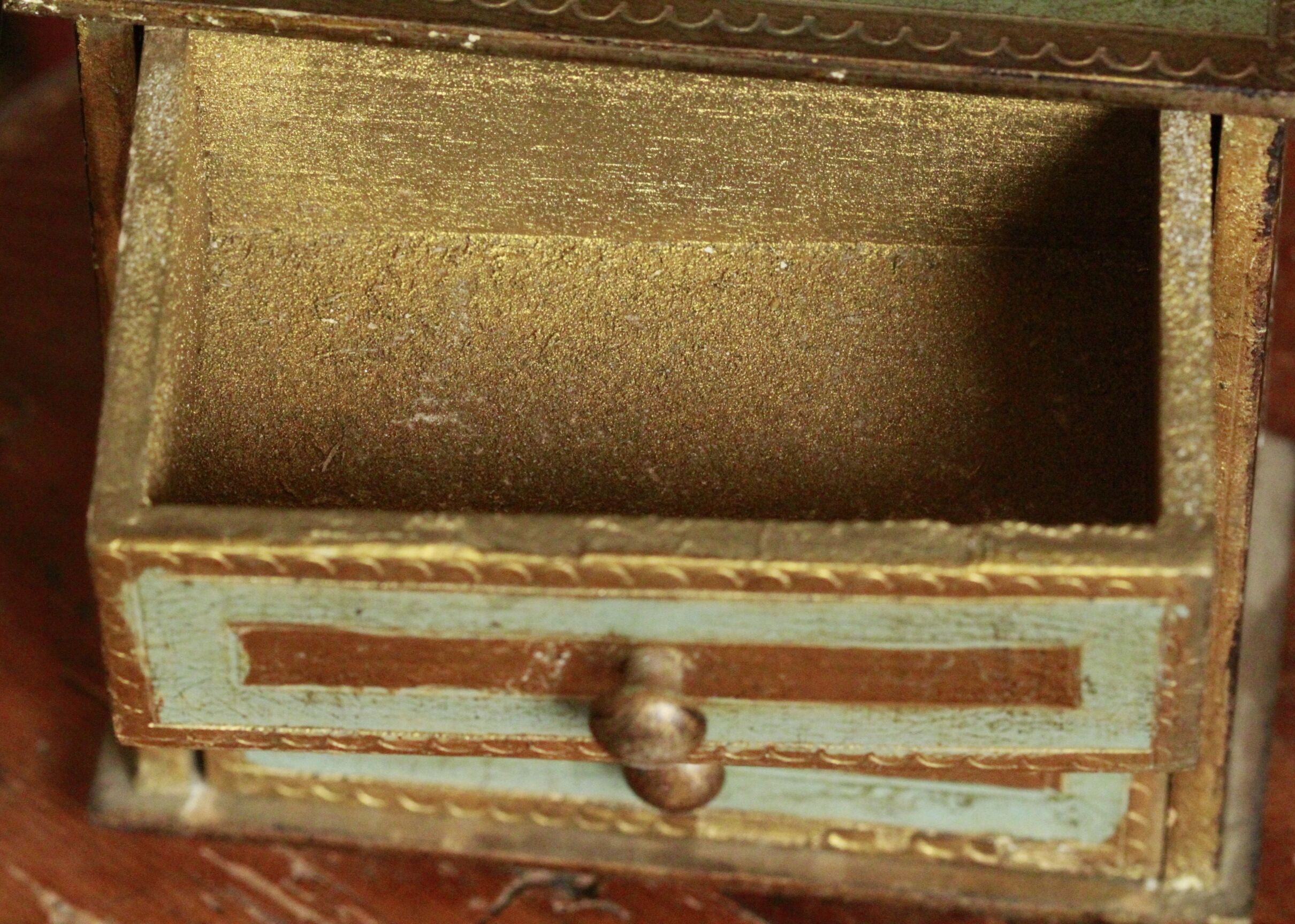 Florentine jewelry box