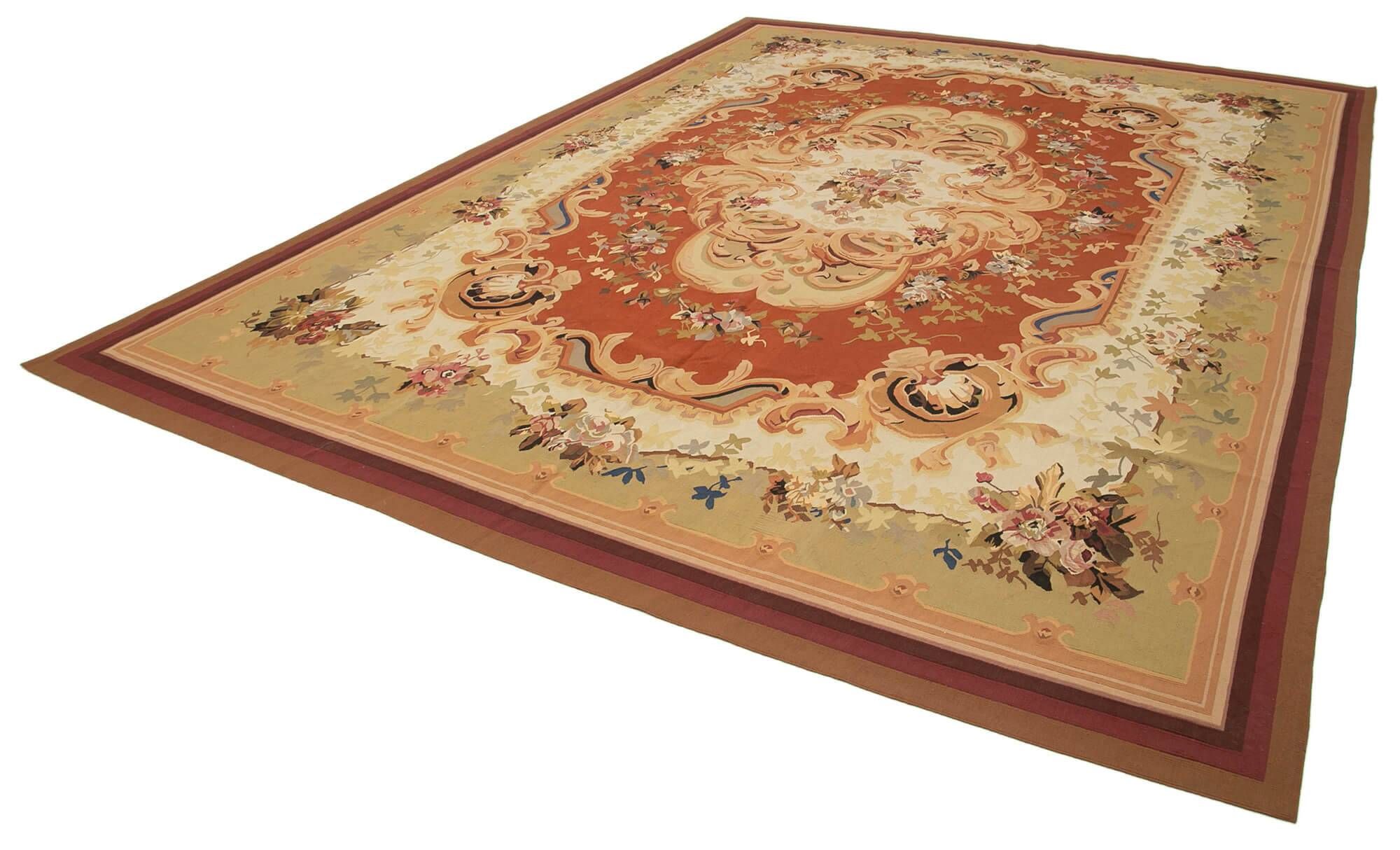 Handmade European Vintage Aubusson Kilim 320 cm x 427 cm
