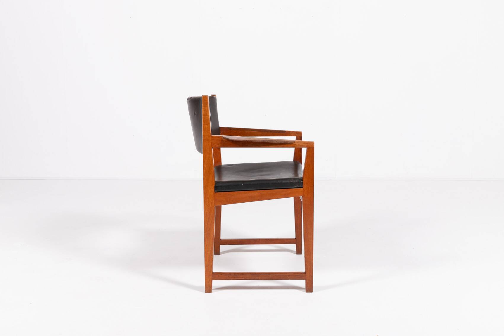 Fauteuil danois moderne du milieu du siècle par Peter Hvidt et Orla Mølgaard-Nielsen
