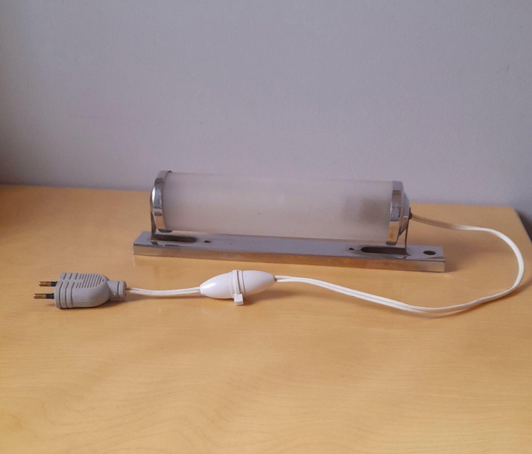 Art deco frosted glass wall lamp 1930