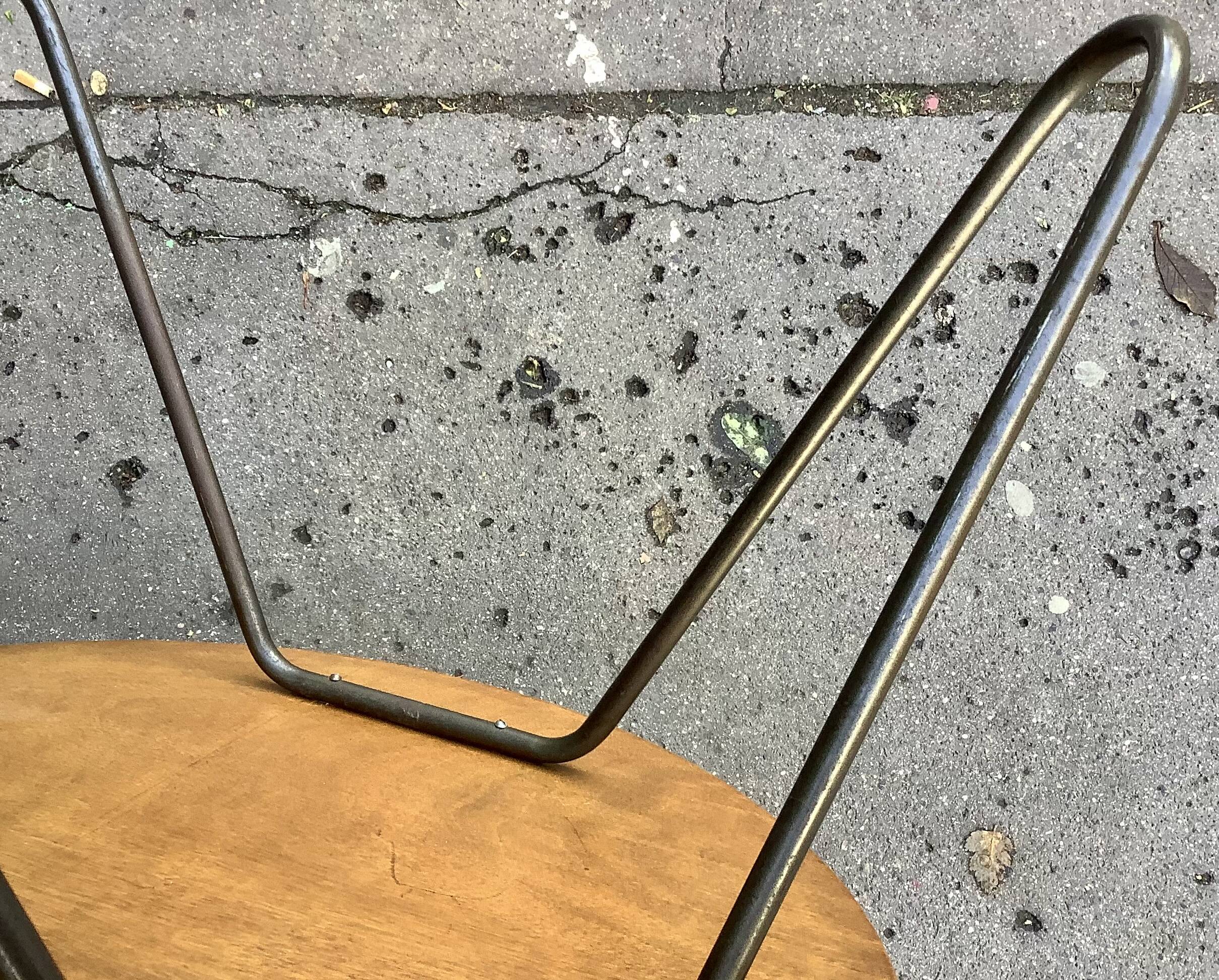 Table by Jacques Hitier Tubauto