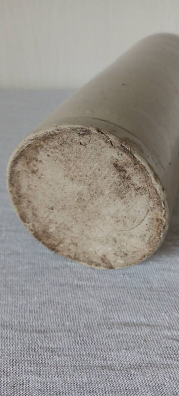Bouteille en grès vintage