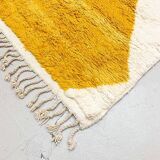 Authentic and Elegant Beni Ouarain Rug 250x150cm