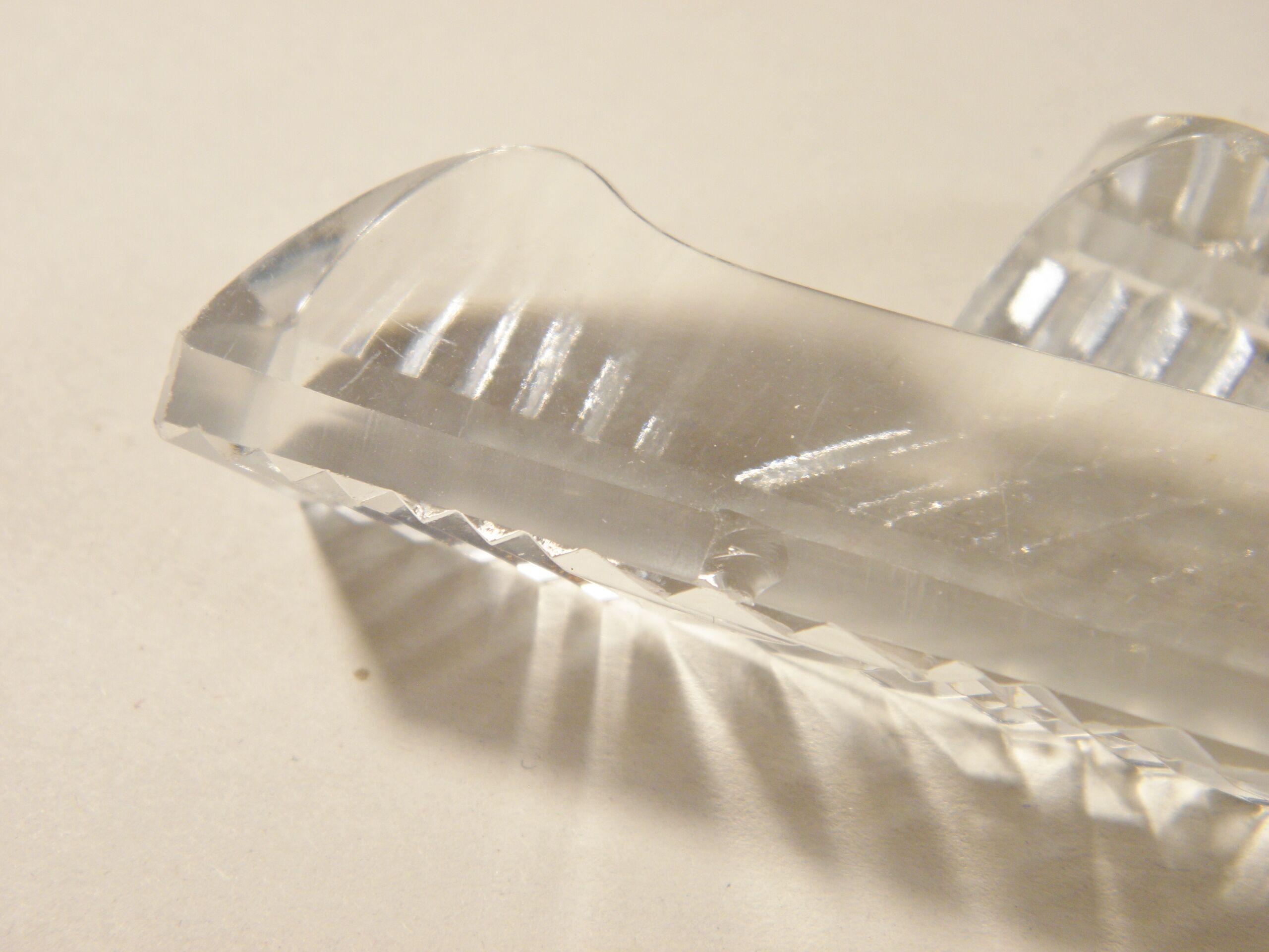 Set of 12 crystal knife holders