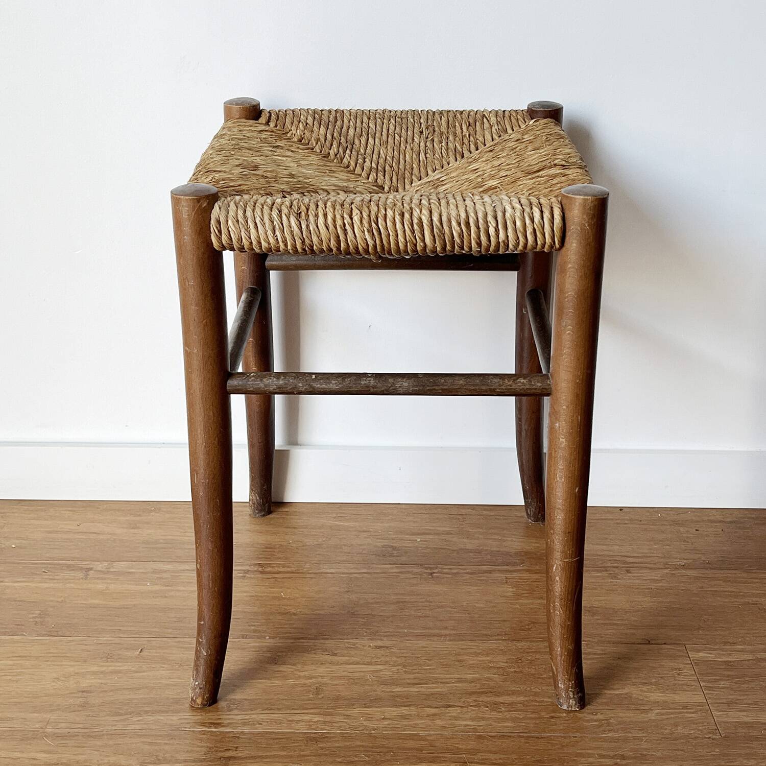 Campgan straw stool